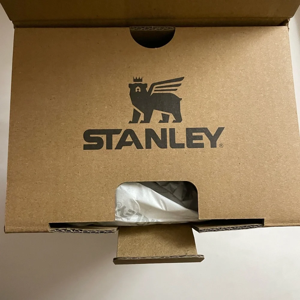 NIB Stanley Quencher H2.0 FlowState Tumbler Neon Pink & Black Color 40oz - Picture 12 of 16